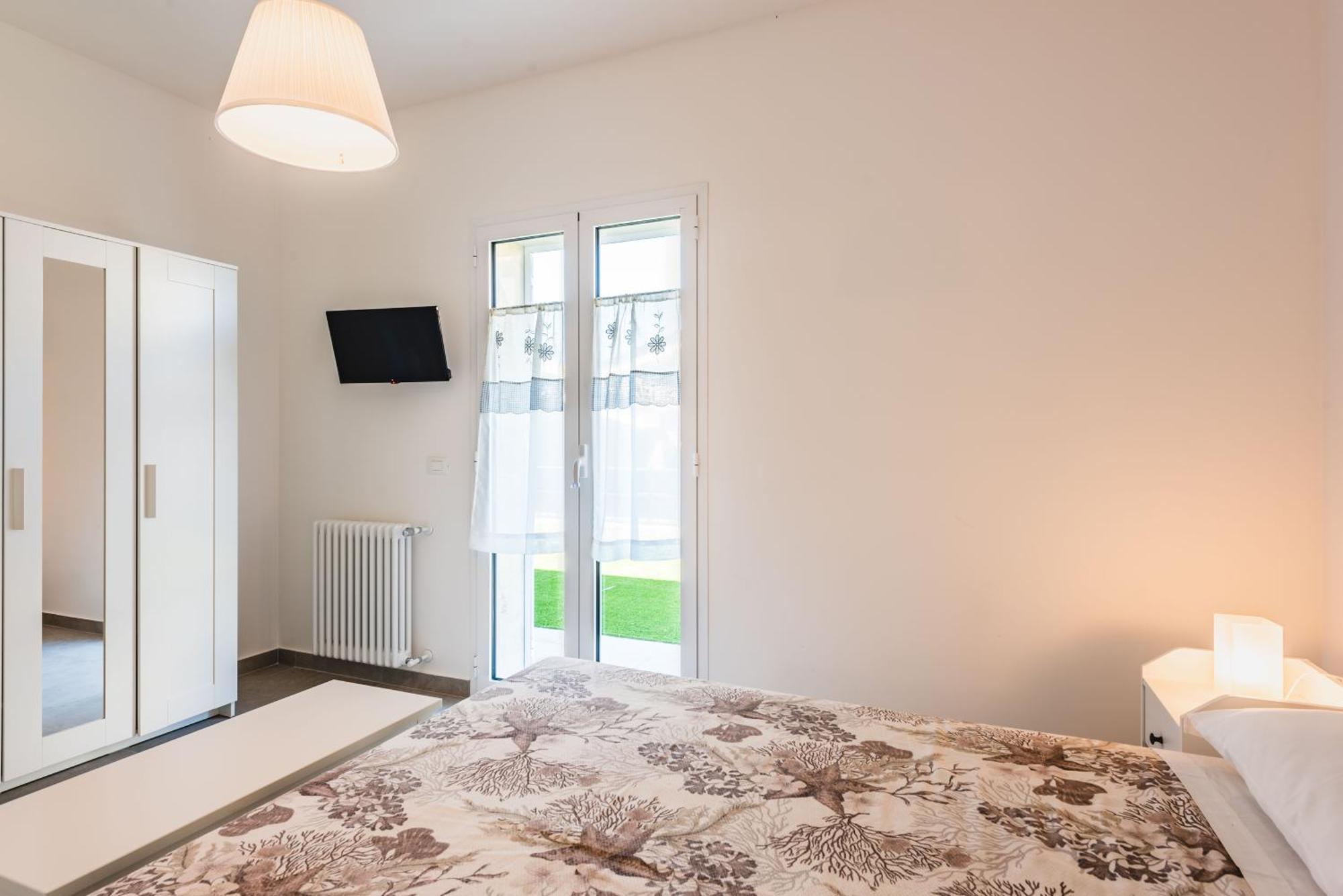 Etna Mare Apartments By Wonderful Italy Augusta Exterior foto