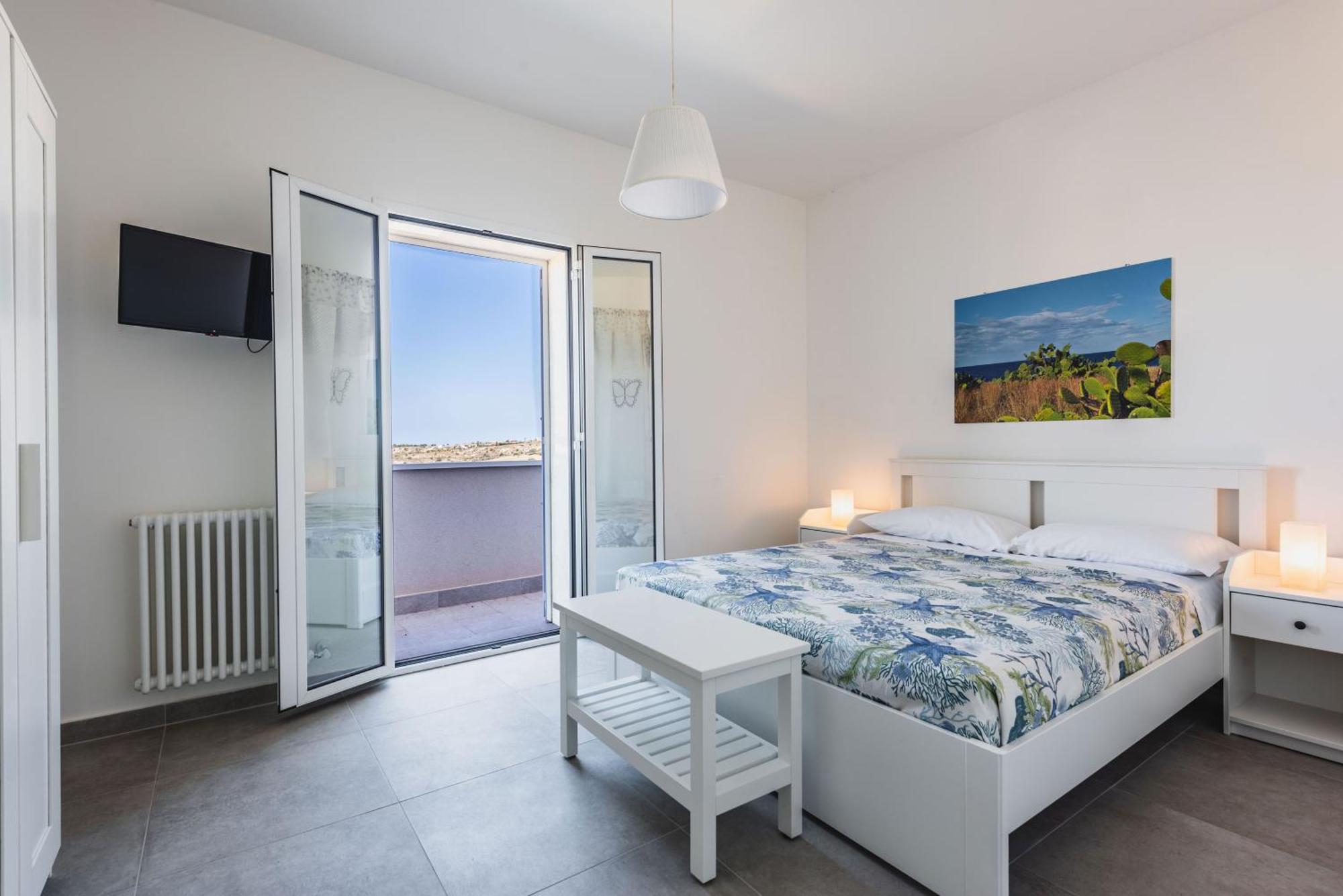 Etna Mare Apartments By Wonderful Italy Augusta Exterior foto