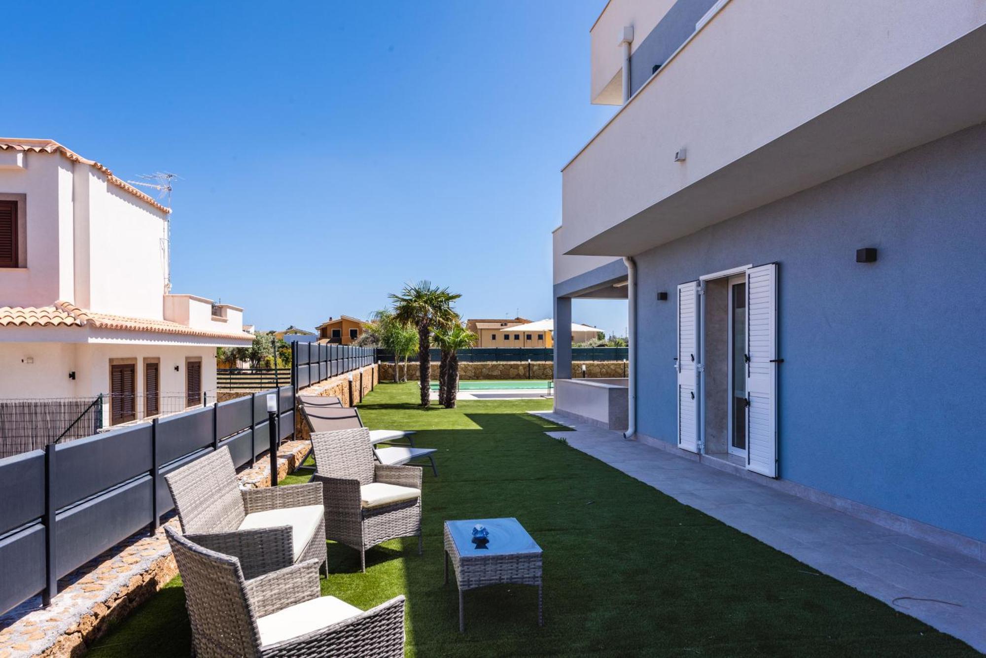 Etna Mare Apartments By Wonderful Italy Augusta Exterior foto